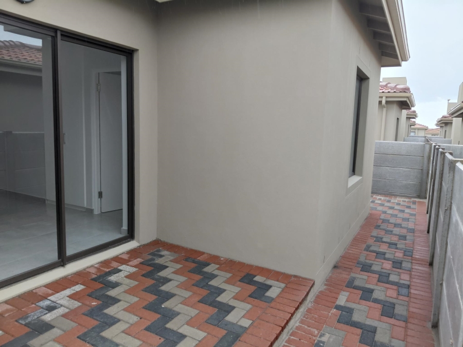 3 Bedroom Property for Sale in Stellendale Western Cape